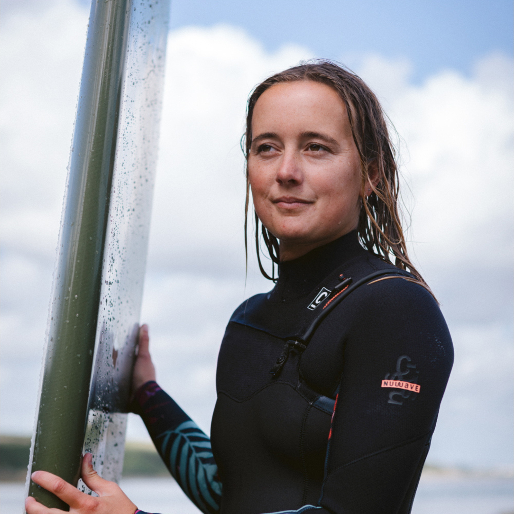 2026 C-Skins Womens Solace 4/3mm Chest Zip Wetsuit C-NSO43WCZ - Raven Black / Black X